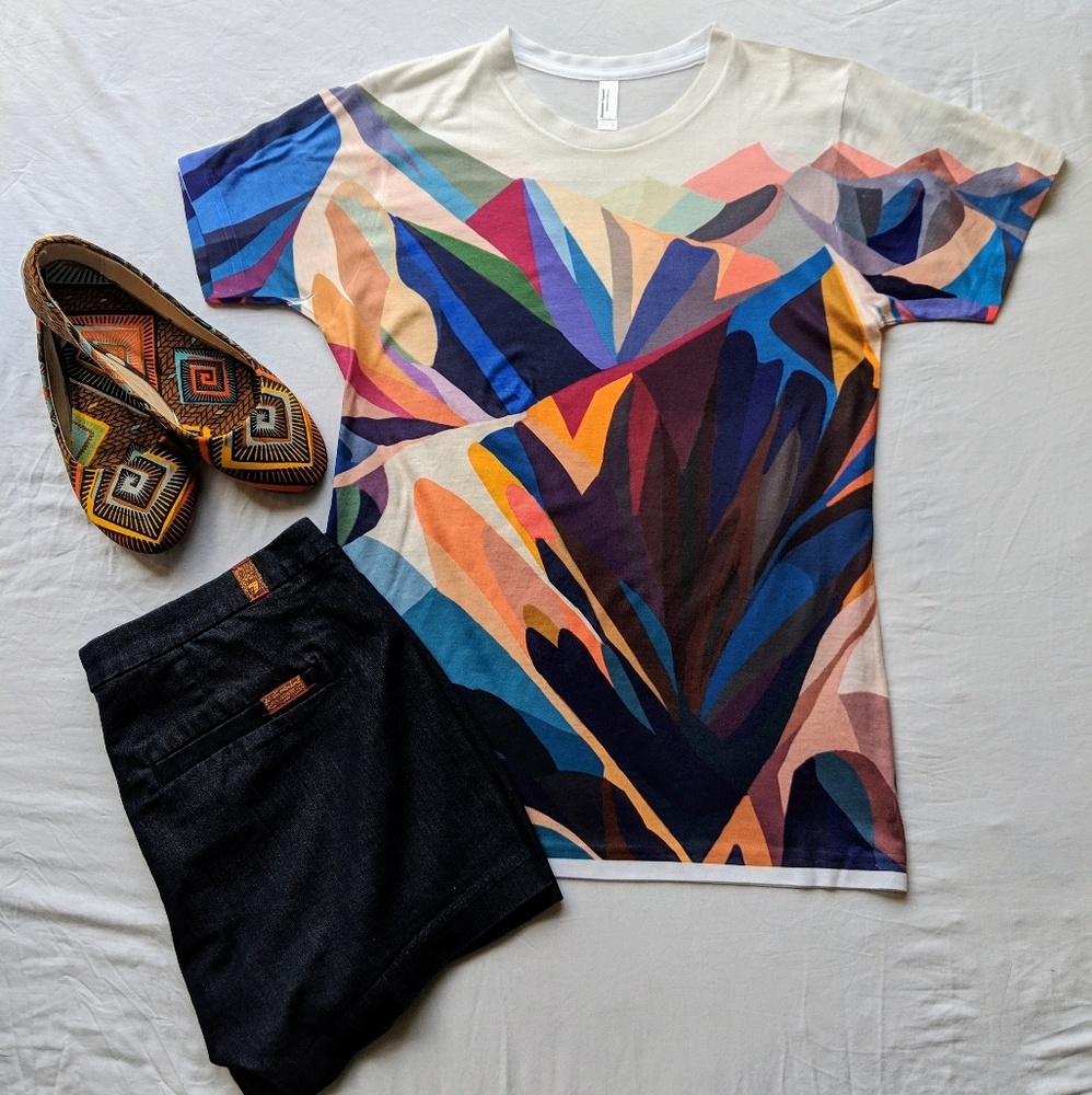 NWOT American Apparel Mountain Tee